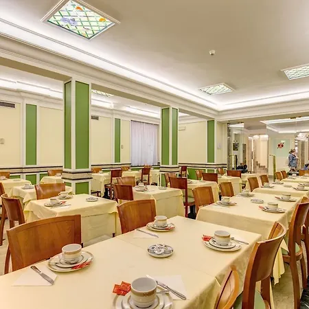 Igea Hotel 3*