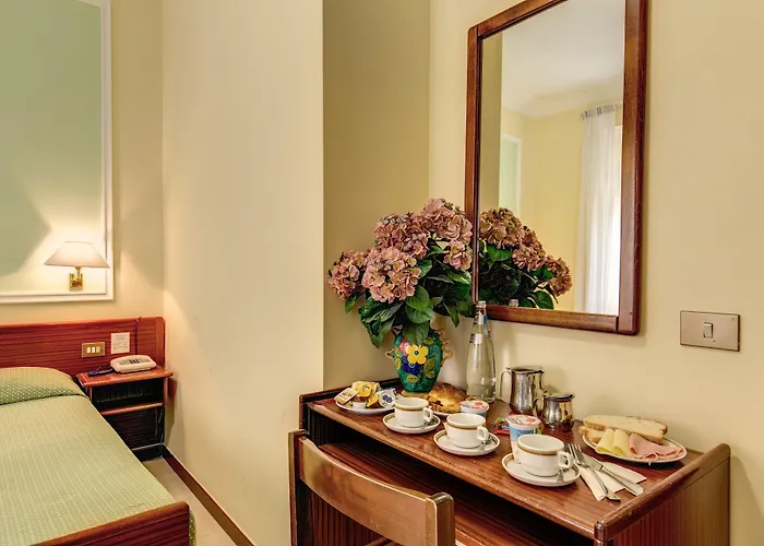 洛吉亚酒店 罗马