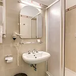 Igea فندق